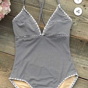 NWT Simple Living Stripe One-piece Swuimsuit